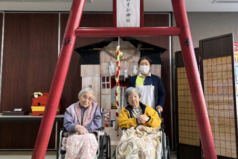 あすか神社で初詣＆獅子舞で邪気払い