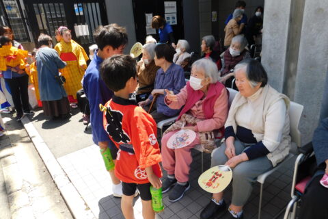 👘千早舞踊どんたく隊🌸