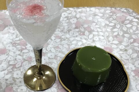 孝の季苑　カラオケ大会🎤＆おやつレクリエーション