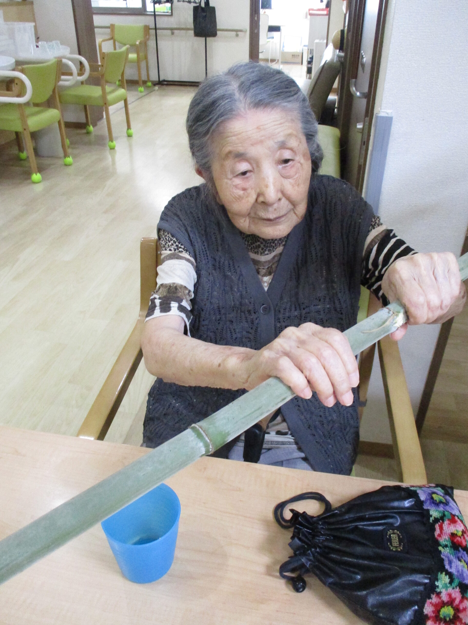 夏の暑さを活気にかえて