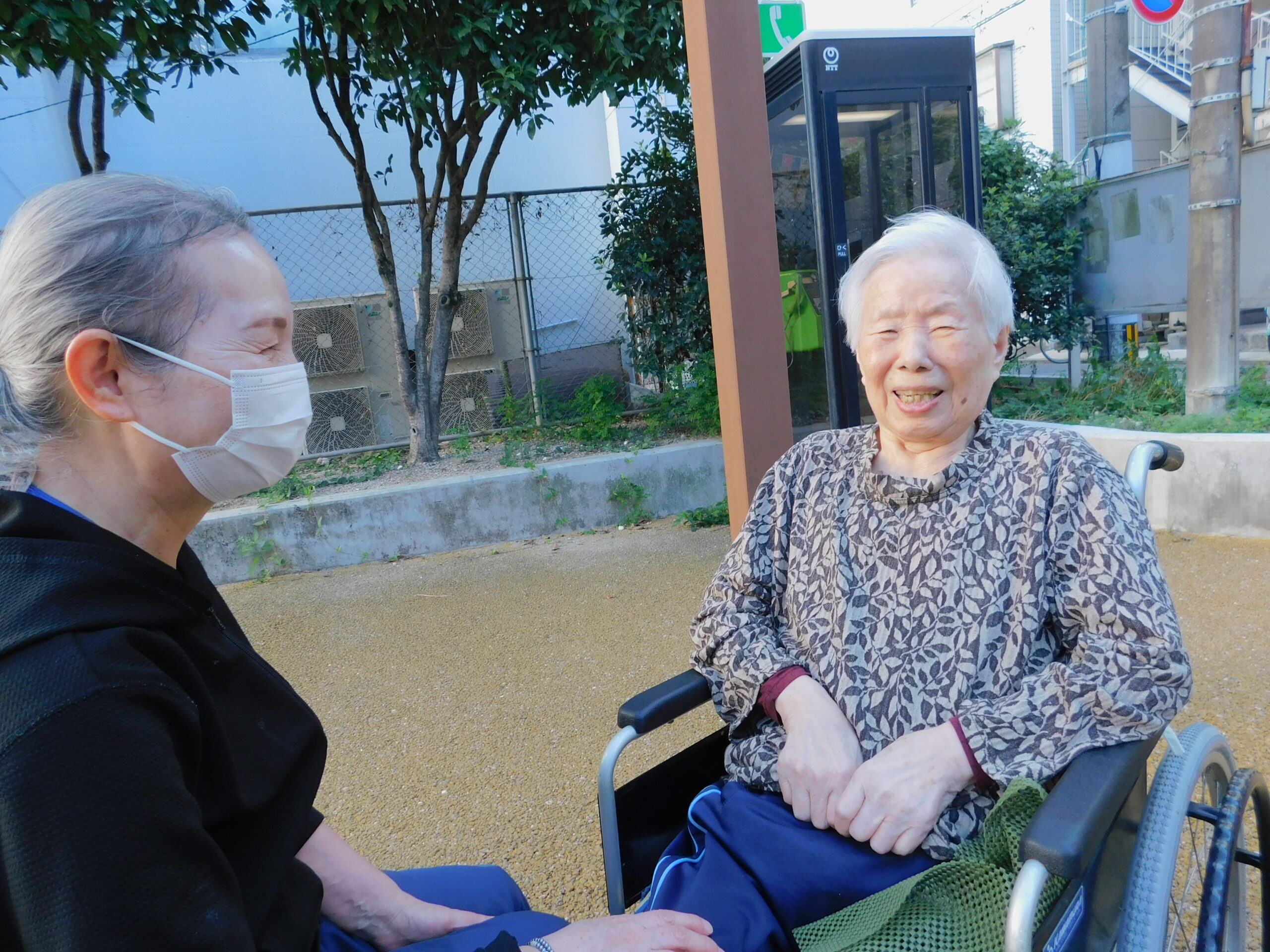 👩‍🦽👨‍🦽ちょっとそこまで🚶‍♀️🚶‍♂️