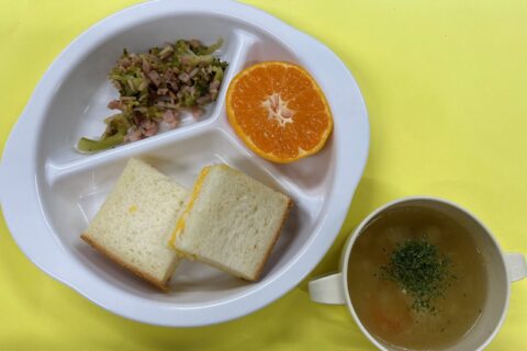 🍰11月お誕生日会(給食室)