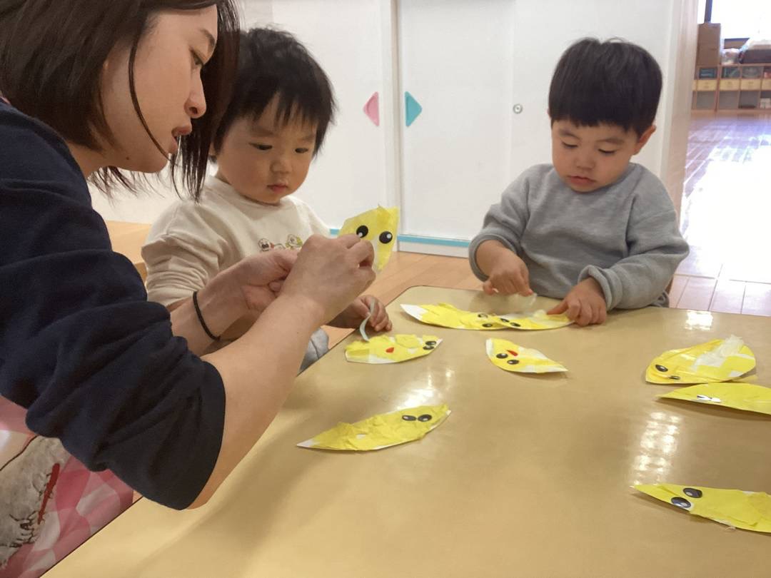 1歳児クラス　月の製作