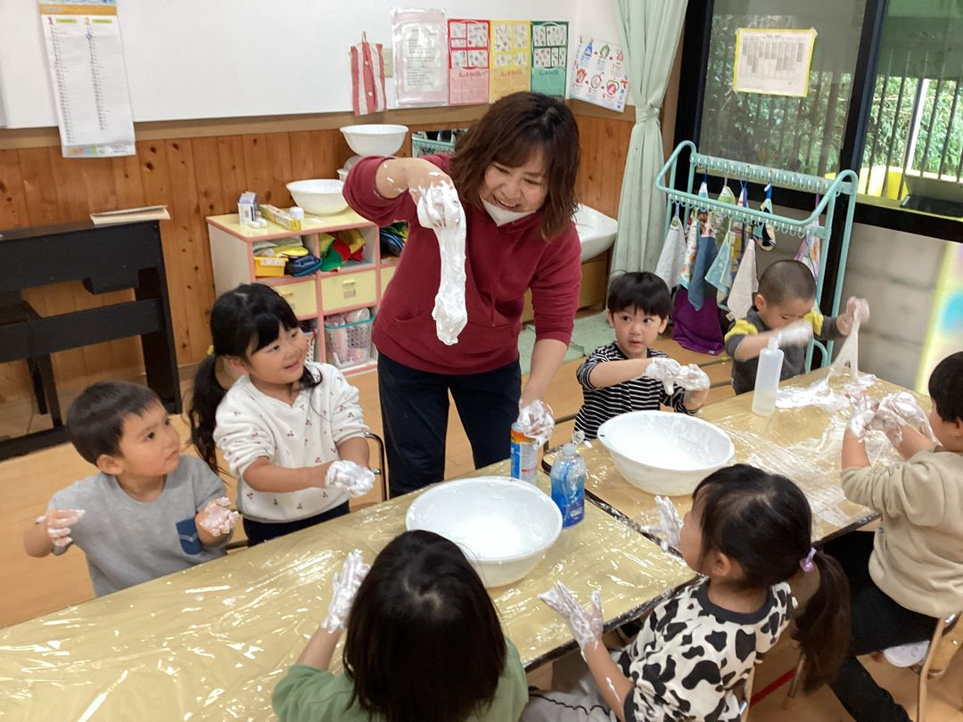 感触遊び⭐（３歳児　ひまわりA組）