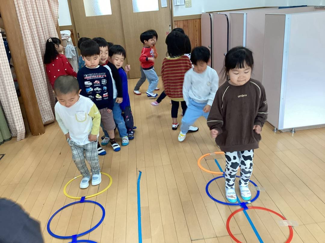 リズムジャンプあそび