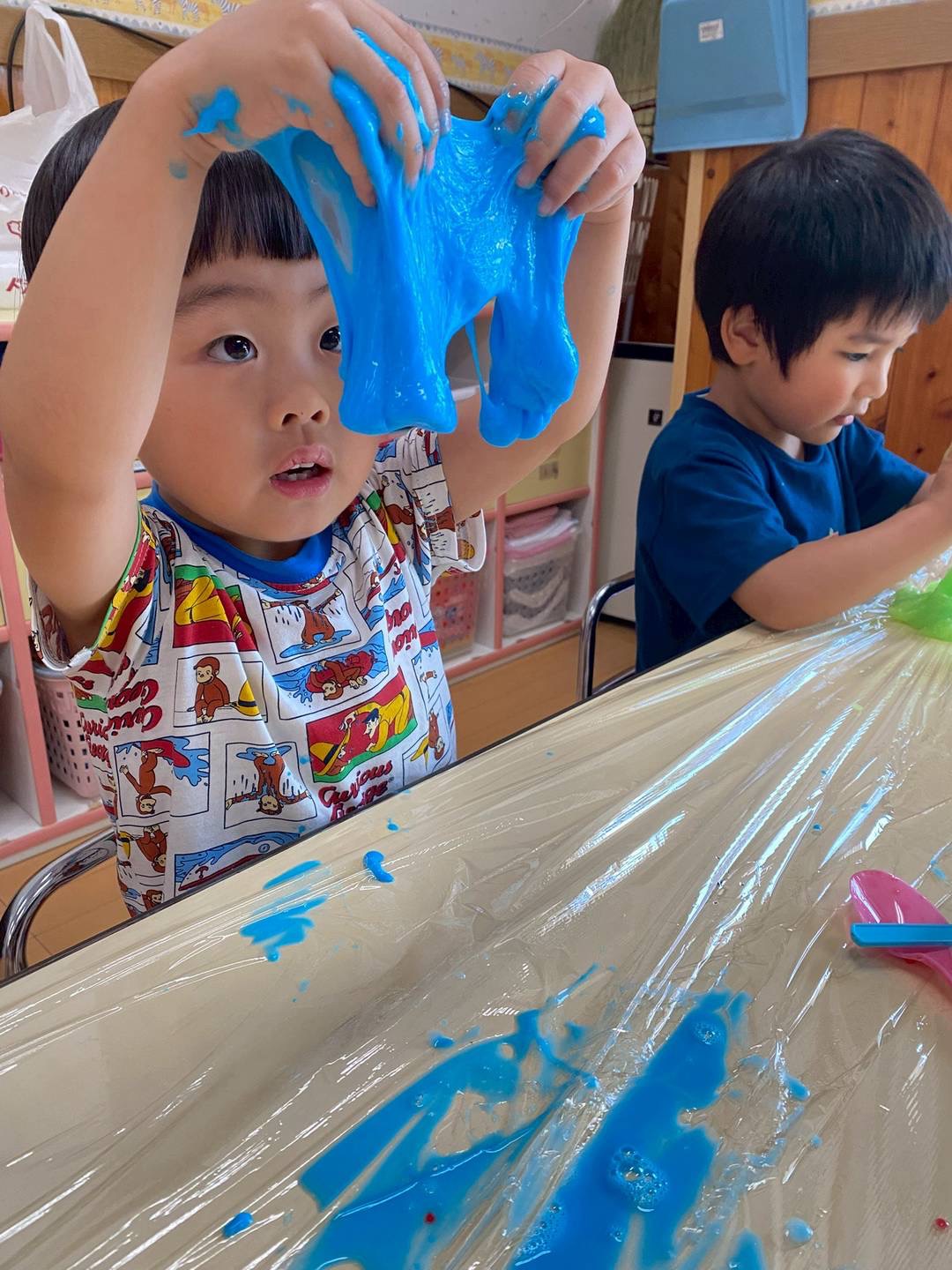 スライム遊び~ひまわり組3歳児~ スライム遊び~ひまわり組3歳児~
