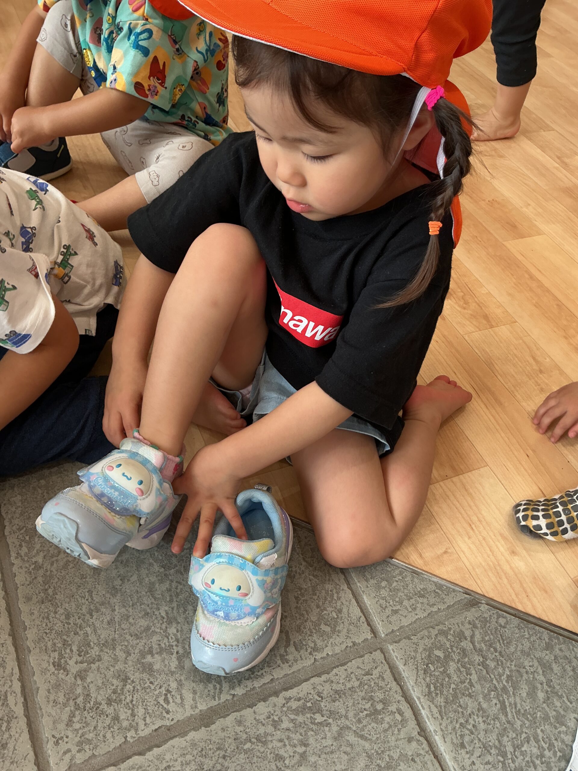 お外遊びに行きました♪（２歳児　にじぐみ）