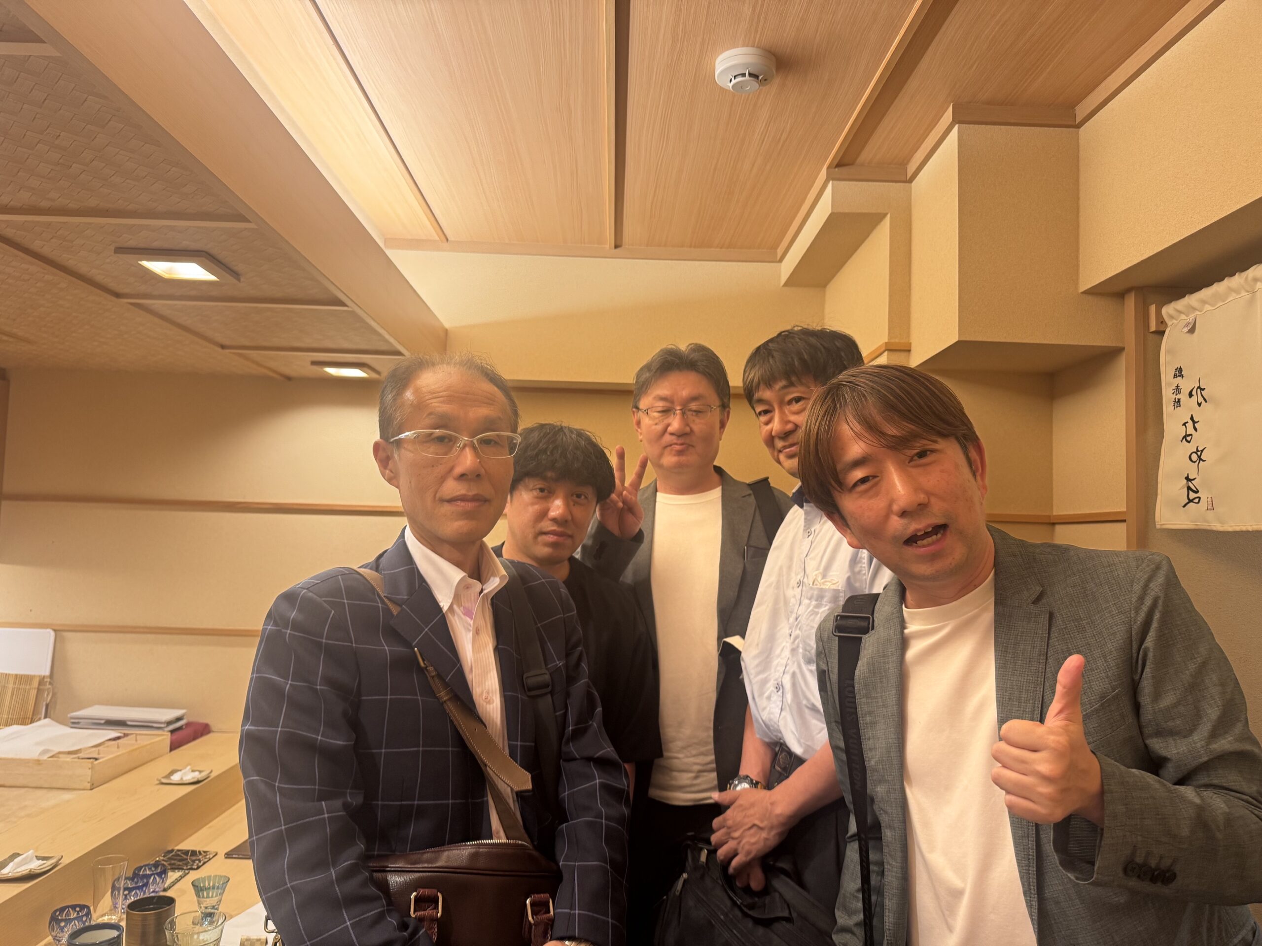 スタッフと会食　in　新宿